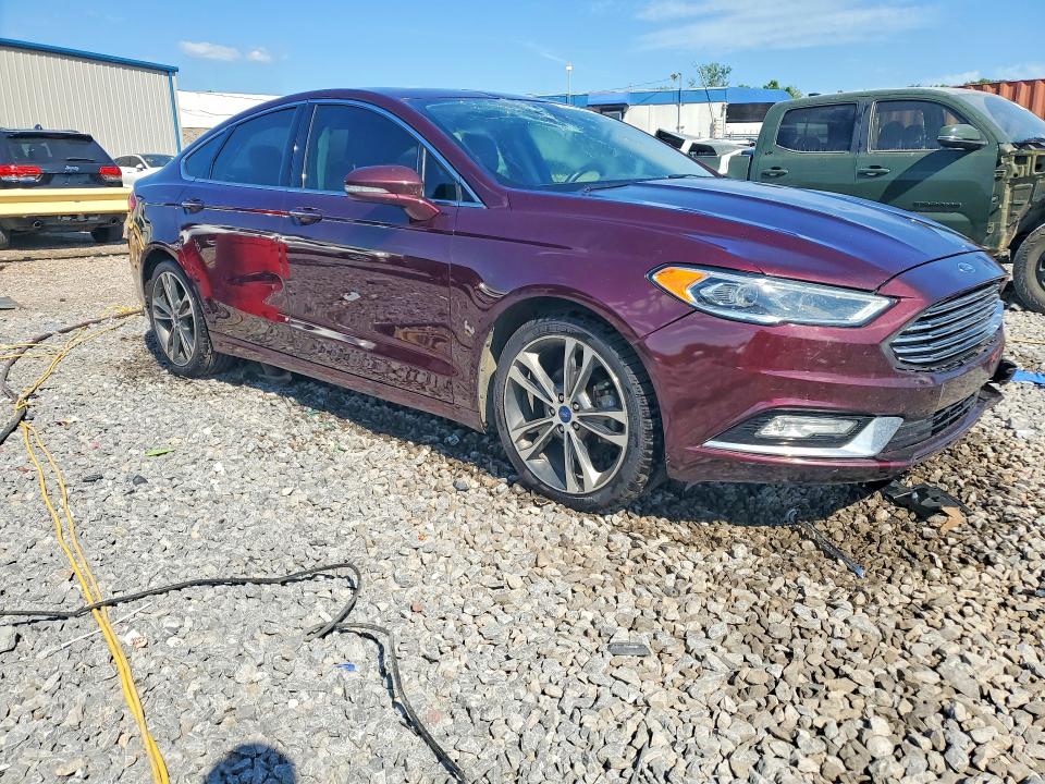 56153606 :رقم المزاد ، 3FA6P0K92JR109245 vin ، 2018 Ford Fusion مزاد بيع