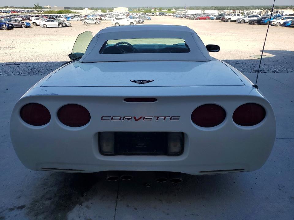 1998 Chevrolet Corvette მანქანა იყიდება აუქციონზე, vin: 1G1YY32G1W5107165, აუქციონის ნომერი: 57499116