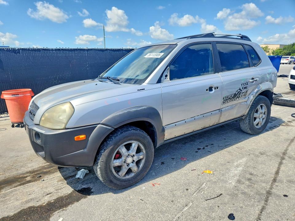 2006 Hyundai Tucson მანქანა იყიდება აუქციონზე, vin: KM8JN12D26U354630, აუქციონის ნომერი: 56113986