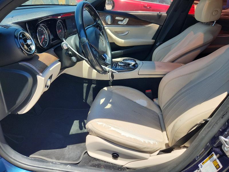 55881596 :رقم المزاد ، WDDZF4JB2HA057602 vin ، 2017 Mercedes-benz E مزاد بيع