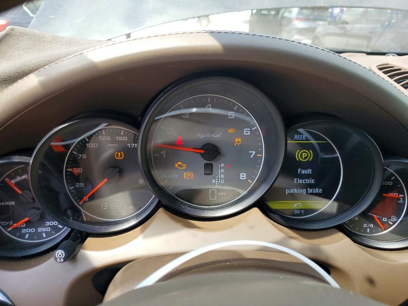 2011 Porsche Cayenne მანქანა იყიდება აუქციონზე, vin: WP1AE2A2XBLA91716, აუქციონის ნომერი: 57296256
