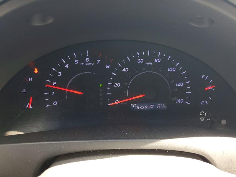 57081176 :رقم المزاد ، 4T4BF3EK2BR172594 vin ، 2011 Toyota Camry مزاد بيع