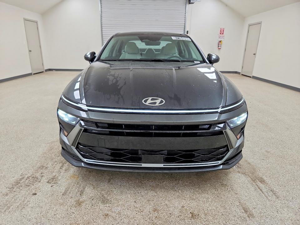 Продажа на аукционе авто 2026 Hyundai Sonata Hybrid, vin: KMHL24JJ3TA145145, номер лота: 57784896