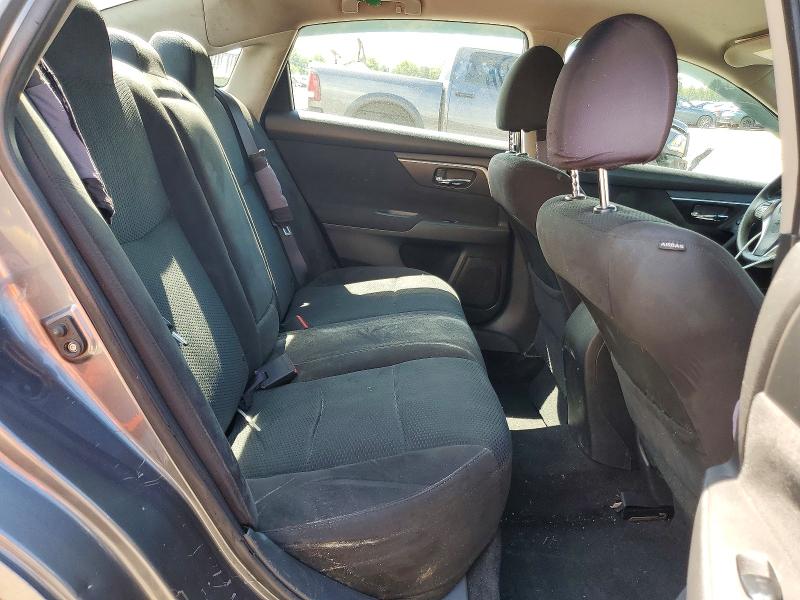 2015 Nissan Altima მანქანა იყიდება აუქციონზე, vin: 1N4AL3AP3FN360518, აუქციონის ნომერი: 58106056