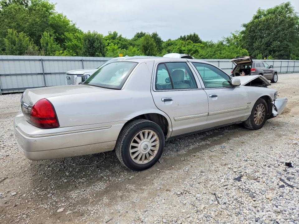 58609136 :رقم المزاد ، 2MEBM7FV8AX612473 vin ، 2010 Mercury Grand Marquis مزاد بيع