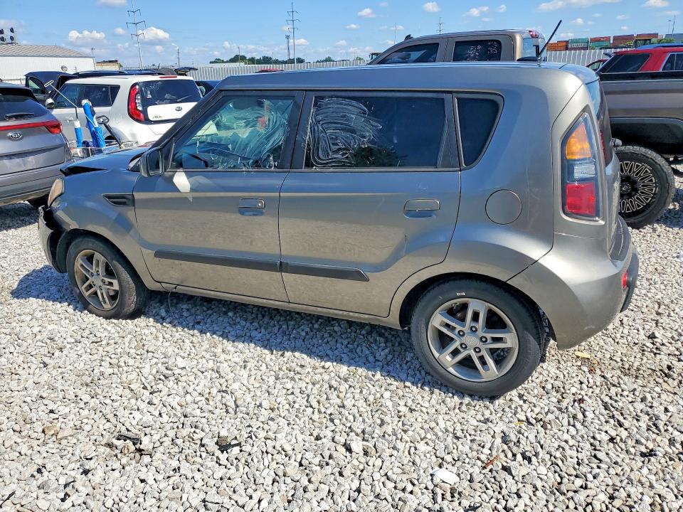 2010 Kia Soul მანქანა იყიდება აუქციონზე, vin: KNDJT2A24A7175688, აუქციონის ნომერი: 57181836