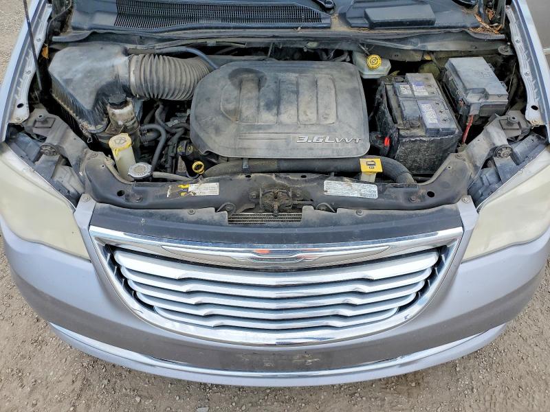 2013 Chrysler Town & Country მანქანა იყიდება აუქციონზე, vin: 2C4RC1BG2DR670904, აუქციონის ნომერი: 59193076