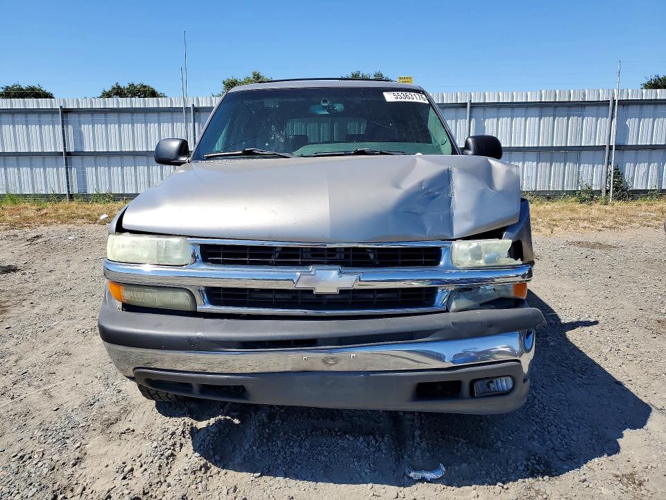 55363176 :رقم المزاد ، 3GNEC16T73G152577 vin ، 2003 Chevrolet Suburban مزاد بيع