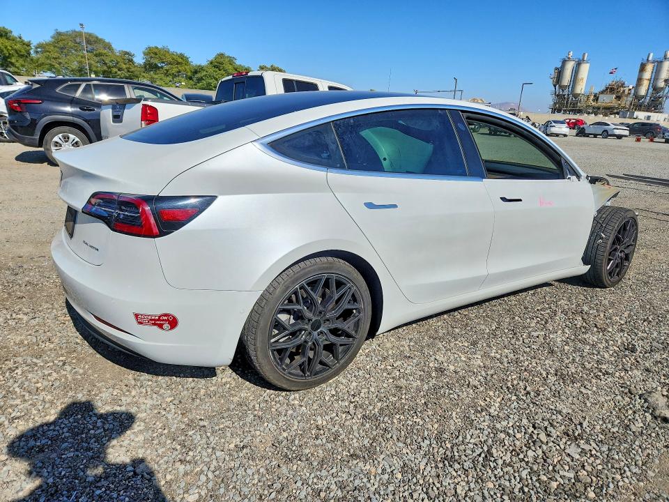 Продажа на аукционе авто 2020 Tesla Model 3, vin: 5YJ3E1EB7LF667331, номер лота: 57444596