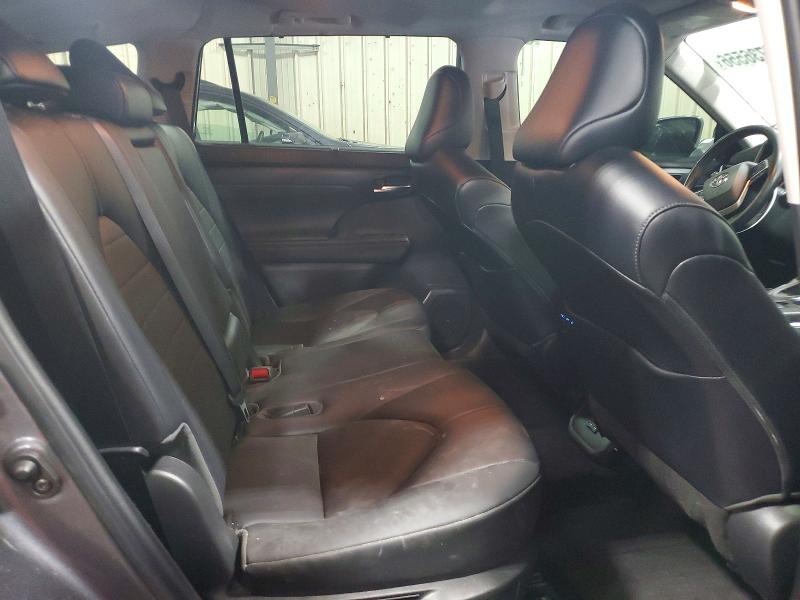 Продаж на аукціоні авто 2022 Toyota Highlander, vin: 5TDGZRBH8NS230000, номер лоту: 55736556