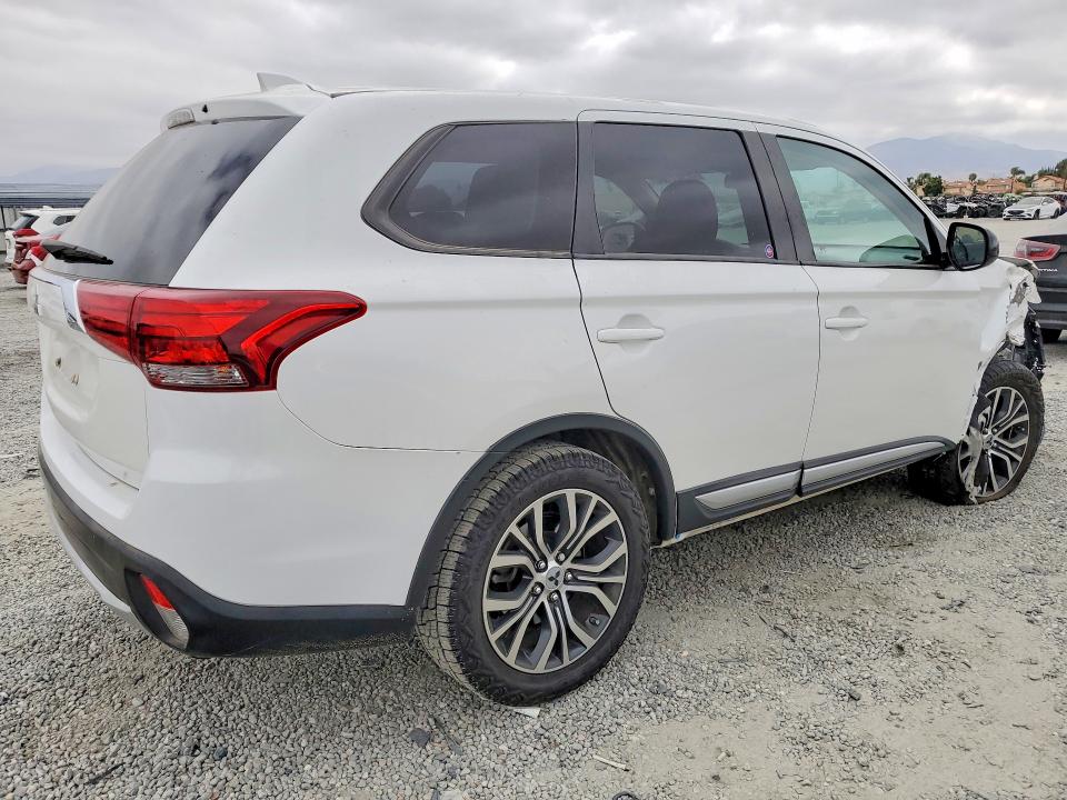 Продажа на аукционе авто 2017 Mitsubishi Outlander, vin: JA4AD2A30HZ042862, номер лота: 59101186