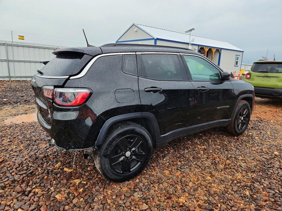 58756716 :رقم المزاد ، 3C4NJCBBXNT138125 vin ، 2022 Jeep Compass مزاد بيع