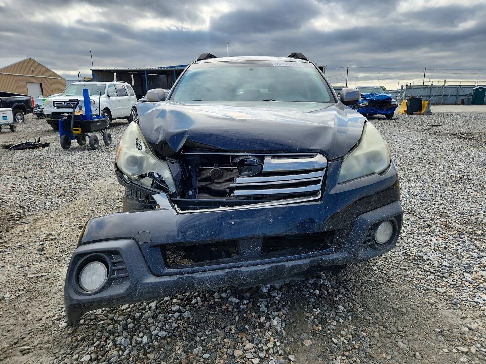 2013 Subaru Outback მანქანა იყიდება აუქციონზე, vin: 4S4BRCSC6D3261527, აუქციონის ნომერი: 55683046