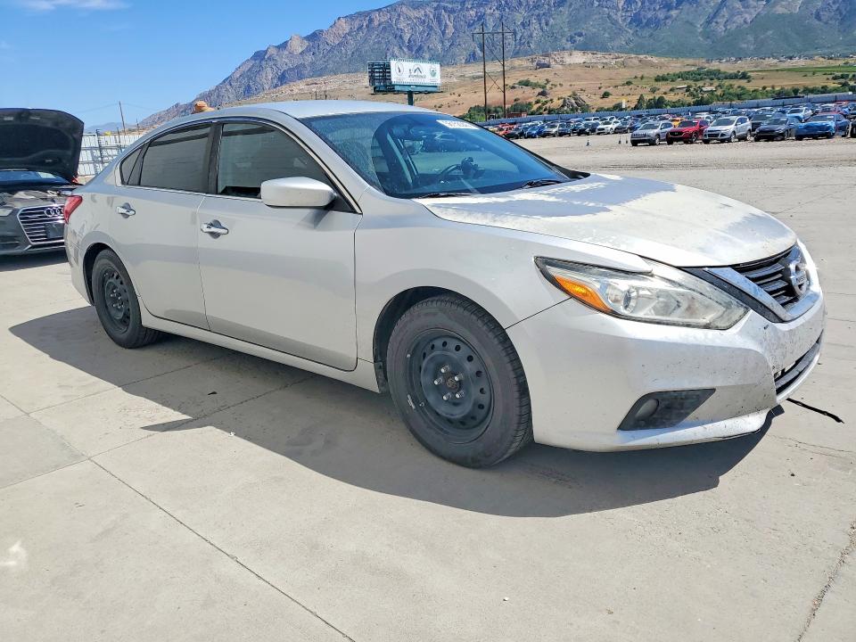 Продажа на аукционе авто 2017 Nissan Altima, vin: 1N4AL3APXHN334730, номер лота: 56158546