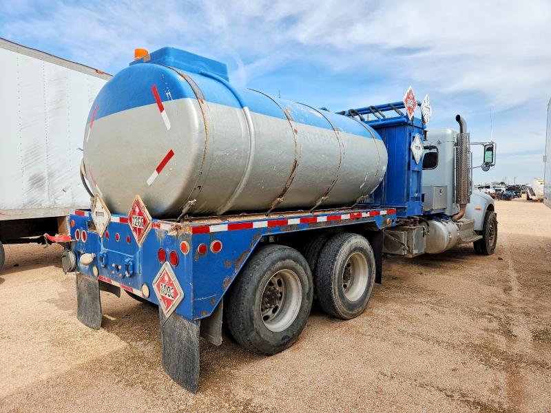 Продажа на аукционе авто 2015 Peterbilt 348, vin: 2NP3LJ0X5FM263628, номер лота: 55646276