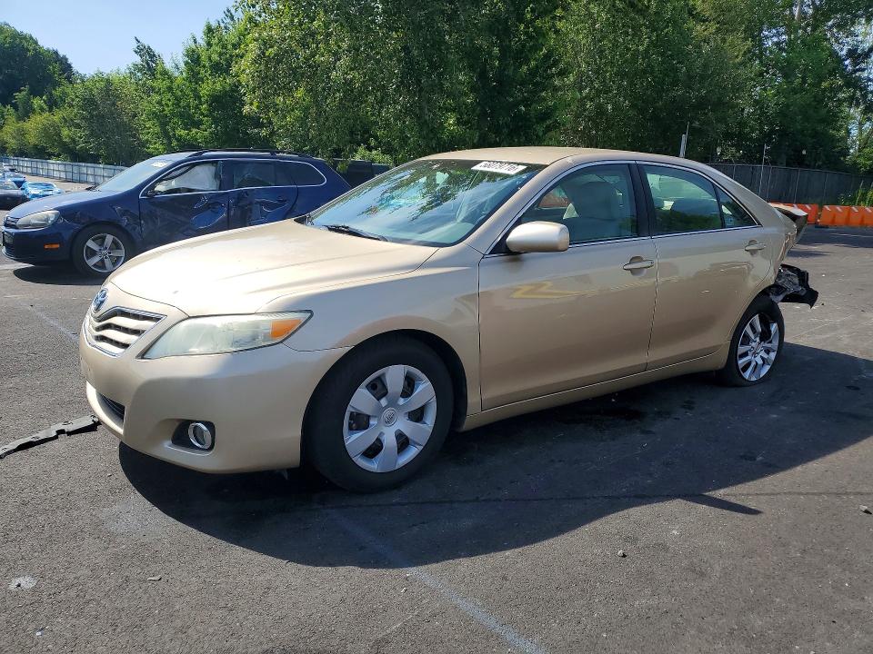 56079716 :رقم المزاد ، 4T1BF3EK6AU091588 vin ، 2010 Toyota Camry مزاد بيع