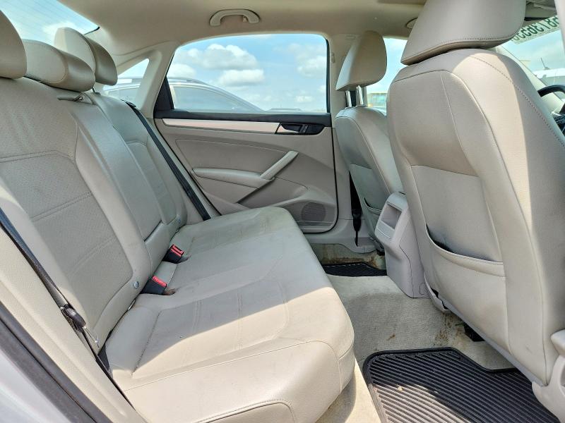 58736536 :رقم المزاد ، 1VWBN7A32CC103934 vin ، 2012 Volkswagen Passat مزاد بيع