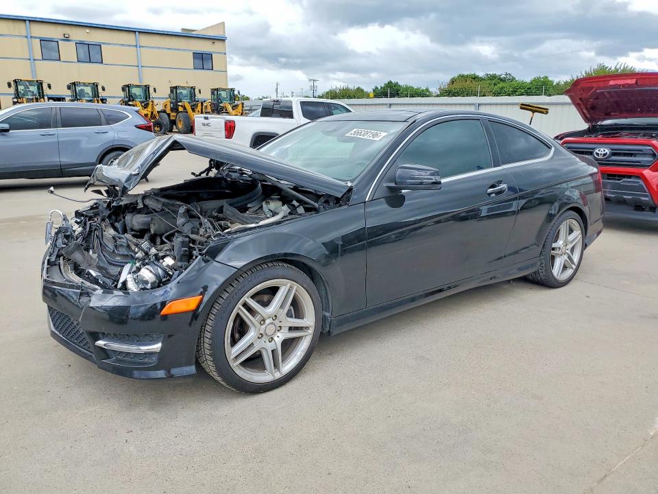 Продажа на аукционе авто 2012 Mercedes-benz C, vin: WDDGJ4HB4CF855641, номер лота: 56638196