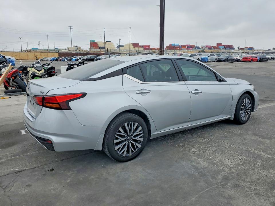 Продажа на аукционе авто 2023 Nissan Altima, vin: 1N4BL4DV3PN381696, номер лота: 55470146