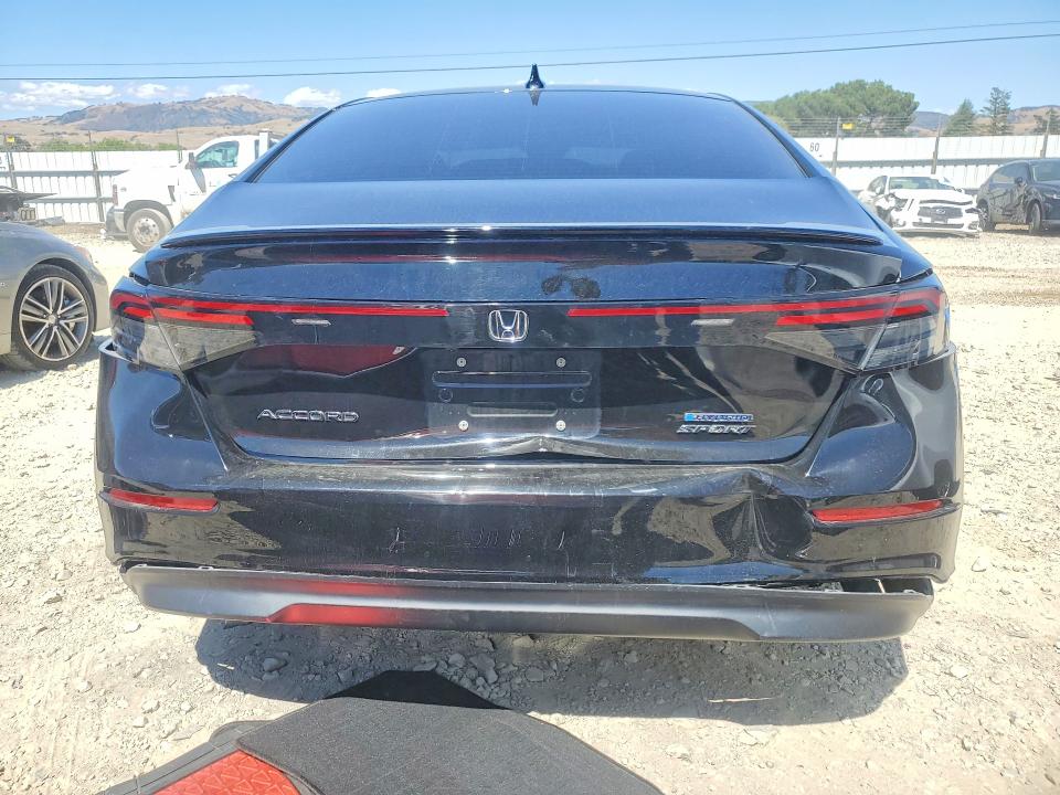 56113736 :رقم المزاد ، 1HGCY2F56RA070969 vin ، 2024 Honda Accord مزاد بيع