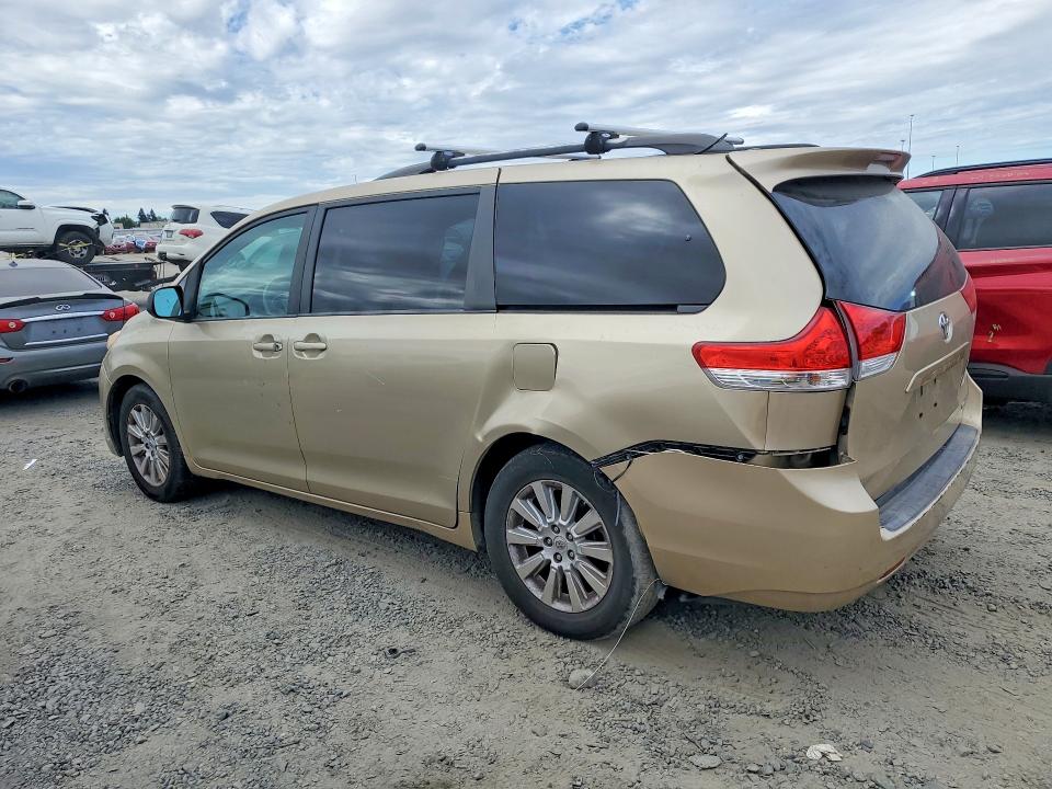 Aukcja sprzedaży 2011 Toyota Sienna, vin: 5TDJK3DC1BS002960, numer aukcji: 58935936