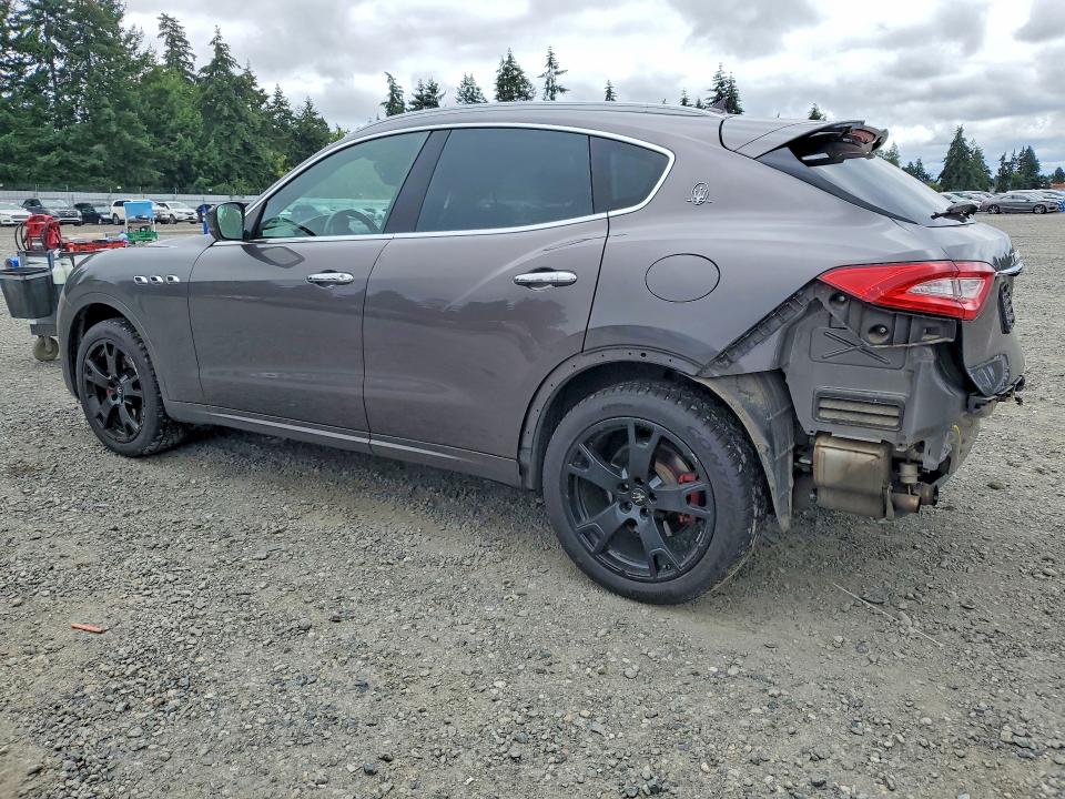 58579146 :رقم المزاد ، ZN661XUS7HX238652 vin ، 2017 Maserati Levante مزاد بيع