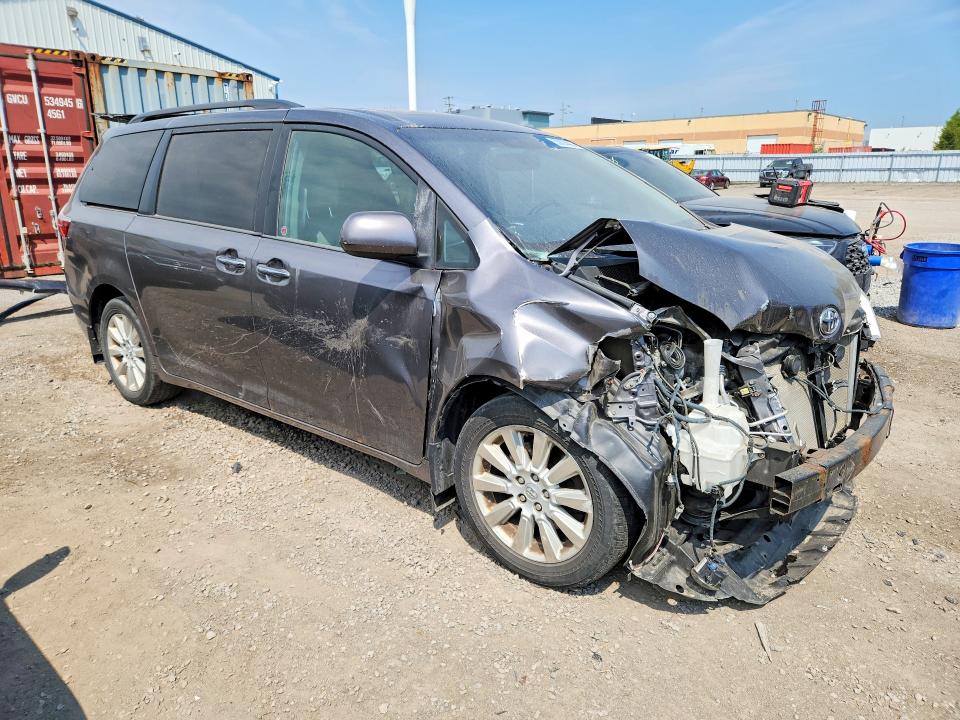 Aukcja sprzedaży 2015 Toyota Sienna, vin: 5TDDK3DCXFS100842, numer aukcji: 55824496