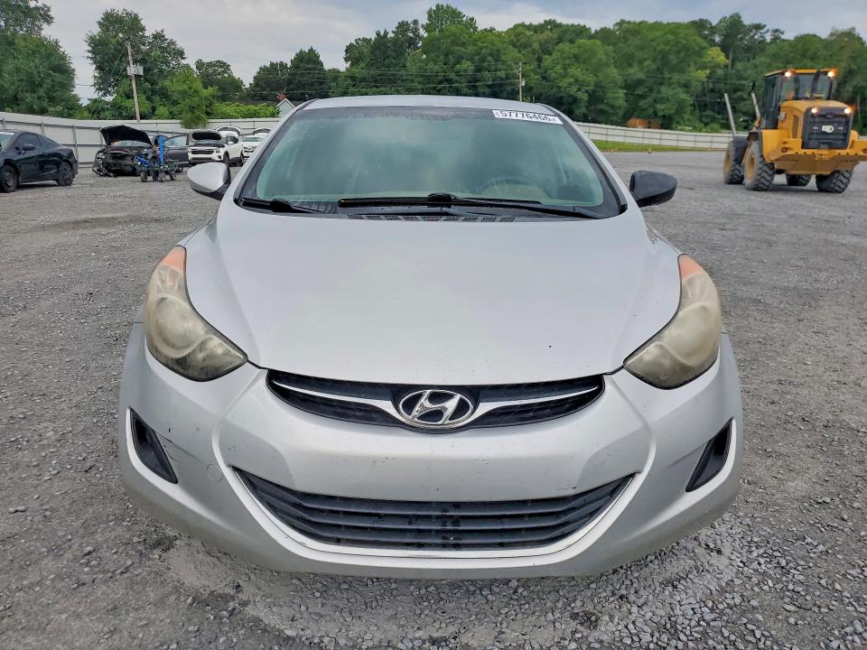 2011 Hyundai Elantra მანქანა იყიდება აუქციონზე, vin: KMHDH4AE8BU112712, აუქციონის ნომერი: 57776466