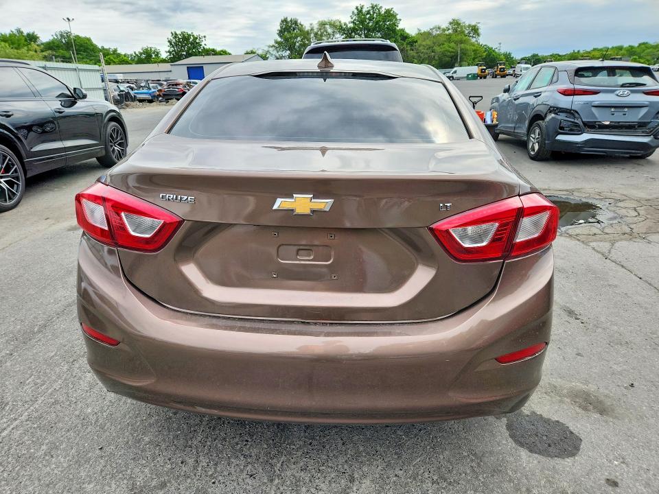 Продаж на аукціоні авто 2019 Chevrolet Cruze, vin: 1G1BE5SM1K7137507, номер лоту: 58197946