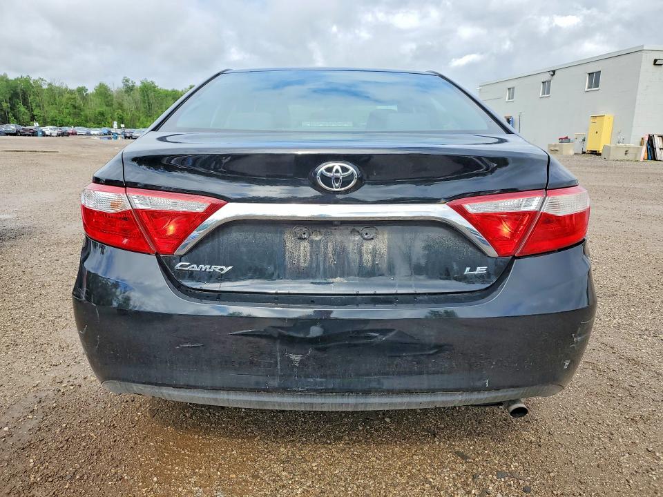 55894436 :رقم المزاد ، 4T1BF1FK0HU344496 vin ، 2017 Toyota Camry مزاد بيع