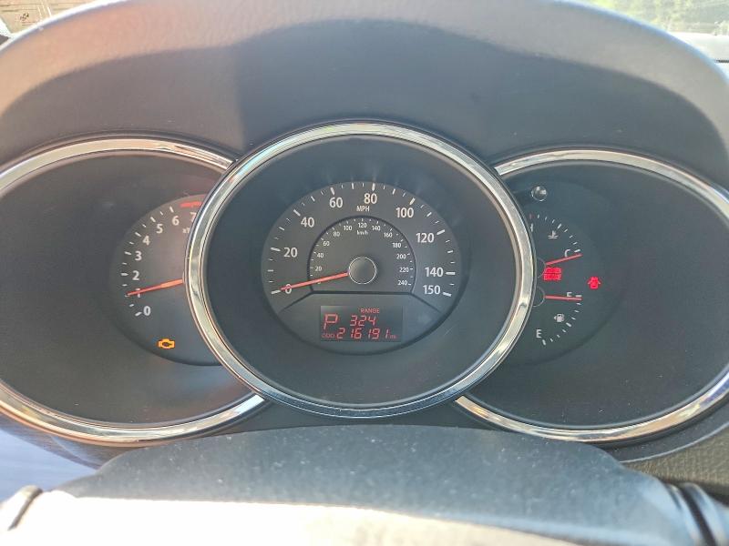 2011 Kia Sorento მანქანა იყიდება აუქციონზე, vin: 5XYKTCA18BG144160, აუქციონის ნომერი: 57779976