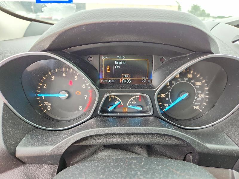 58241476 :رقم المزاد ، 1FMCU0GD5HUC09986 vin ، 2017 Ford Escape مزاد بيع