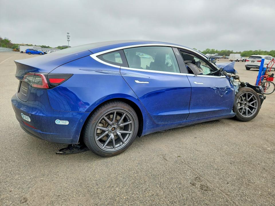 Продаж на аукціоні авто 2020 Tesla Model 3, vin: 5YJ3E1EB1LF617640, номер лоту: 56652206