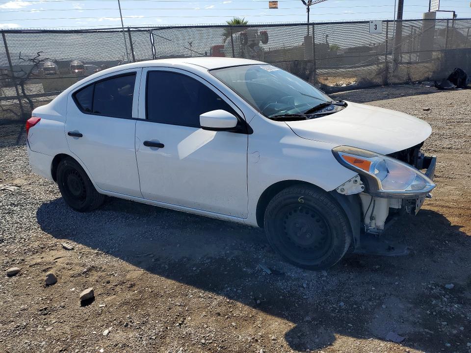57329326 :رقم المزاد ، 3N1CN7AP7GL833068 vin ، 2016 Nissan Versa مزاد بيع
