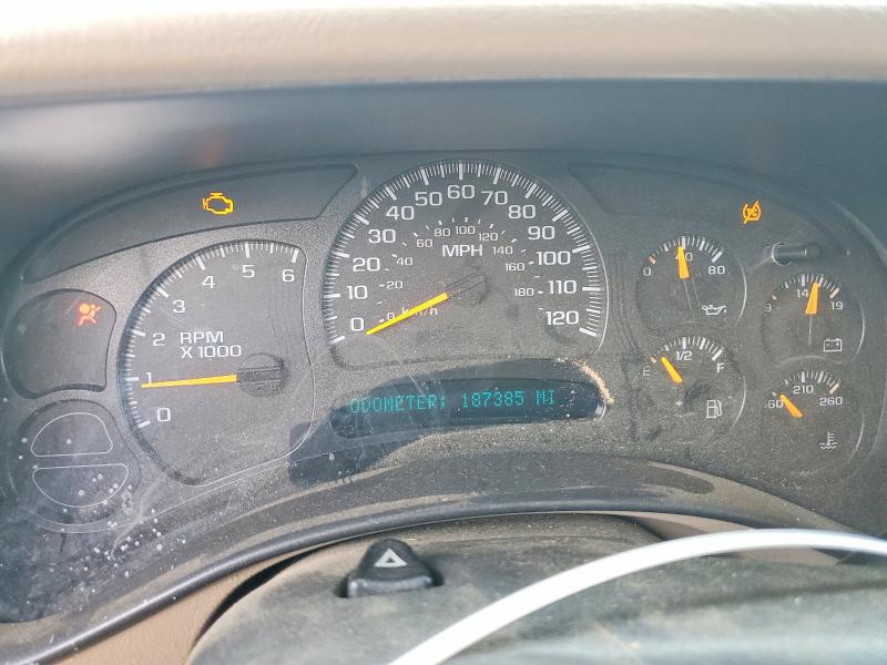 56432716 :رقم المزاد ، 1GNFK16Z85R228287 vin ، 2005 Chevrolet Suburban مزاد بيع