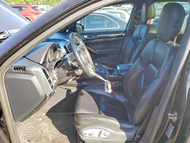 55393026 :رقم المزاد ، WP1AA2A24GLA04508 vin ، 2016 Porsche Cayenne مزاد بيع