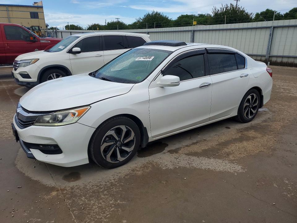 Продаж на аукціоні авто 2017 Honda Accord, vin: 1HGCR3F89HA029635, номер лоту: 57140096