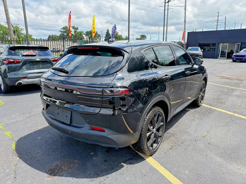 58585256 :رقم المزاد ، ZACNDFAN4R3A10035 vin ، 2024 Dodge Hornet مزاد بيع