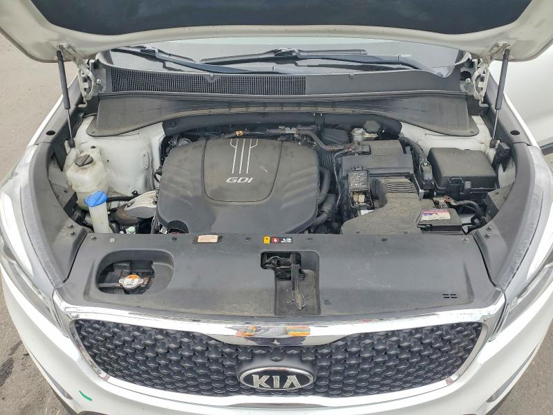 58601486 :رقم المزاد ، 5XYPGDA5XGG135471 vin ، 2016 Kia Sorento مزاد بيع
