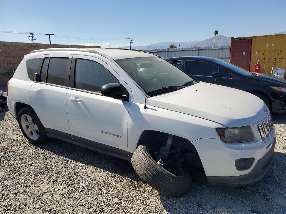2016 Jeep Compass მანქანა იყიდება აუქციონზე, vin: 1C4NJCBAXGD665534, აუქციონის ნომერი: 55104676