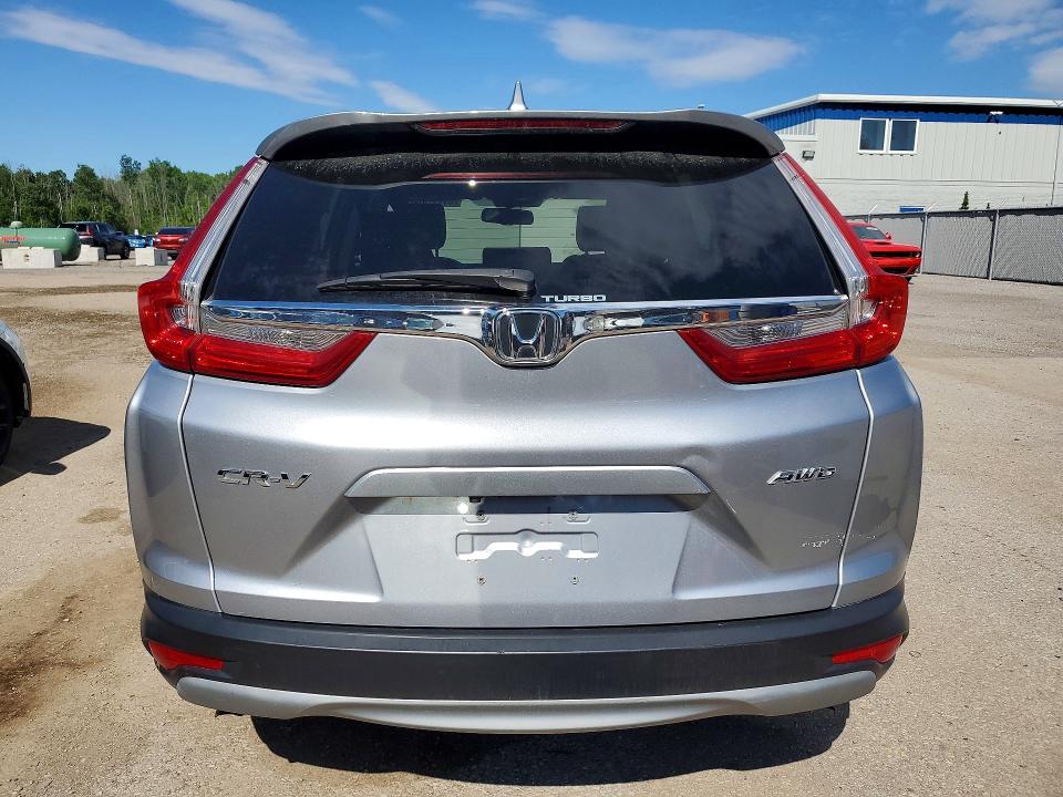 57725646 :رقم المزاد ، 2HKRW2H81JH116890 vin ، 2018 Honda Cr-v مزاد بيع