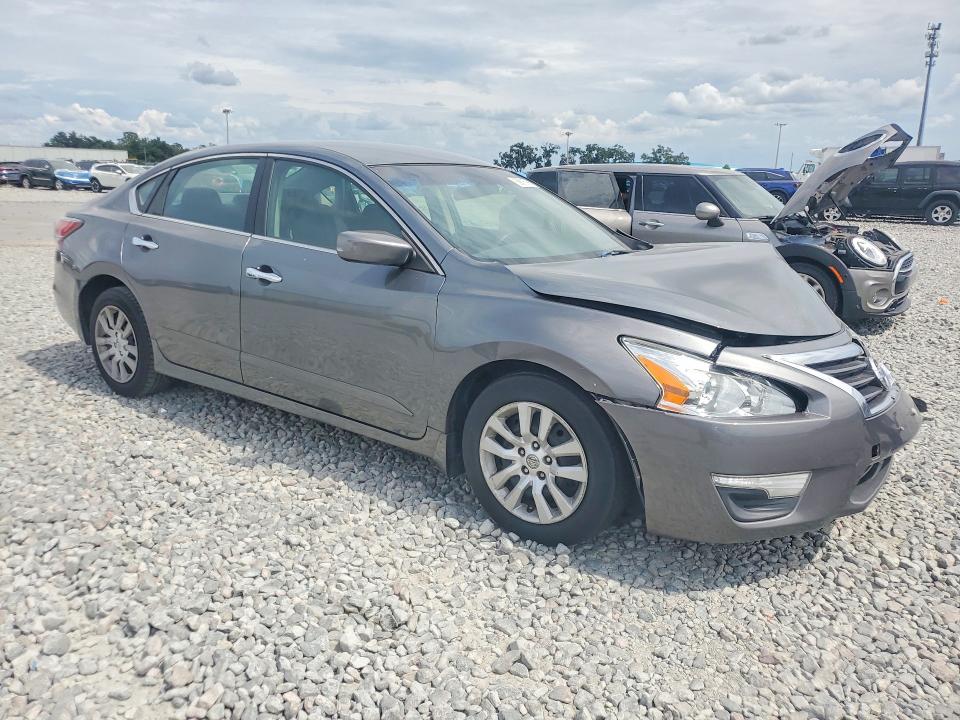 2015 Nissan Altima მანქანა იყიდება აუქციონზე, vin: 1N4AL3AP5FN390989, აუქციონის ნომერი: 56676766