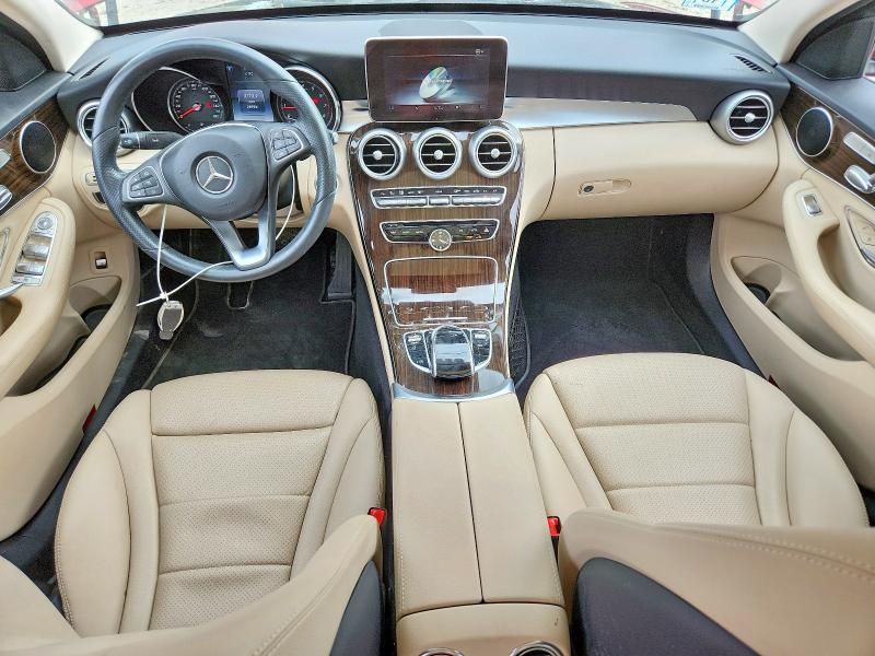 57499906 :رقم المزاد ، 55SWF4KB1GU151664 vin ، 2016 Mercedes-benz C مزاد بيع