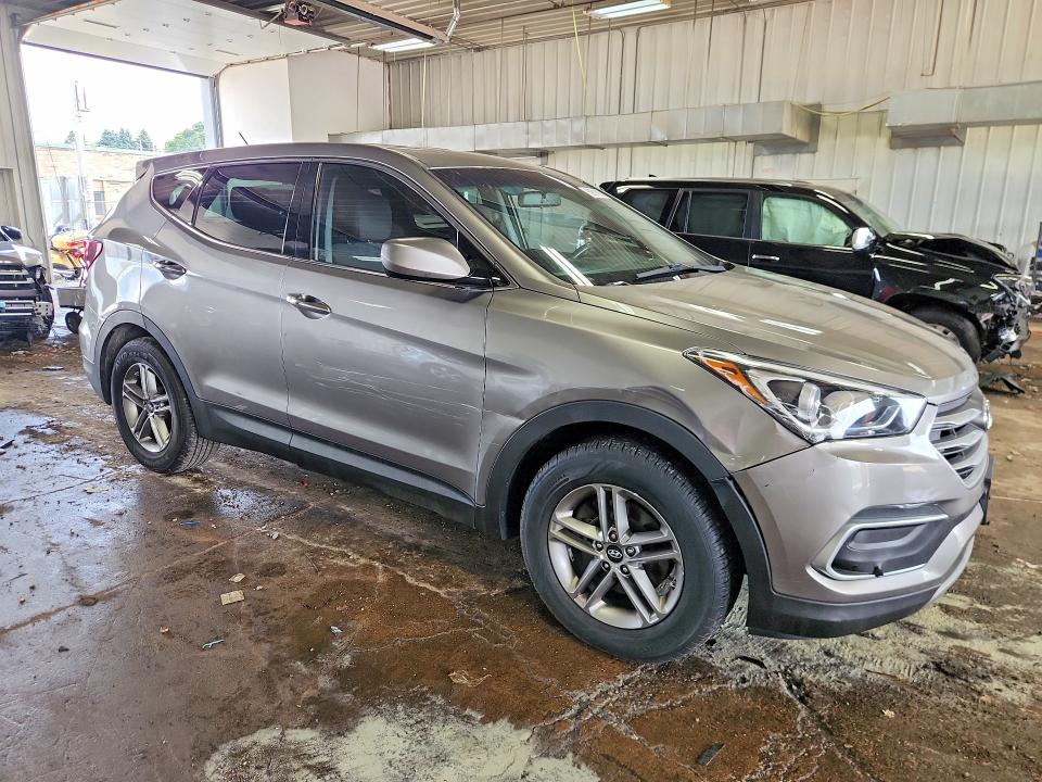 59016206 :رقم المزاد ، 5XYZT3LB6JG556547 vin ، 2018 Hyundai Santa Fe Sport مزاد بيع