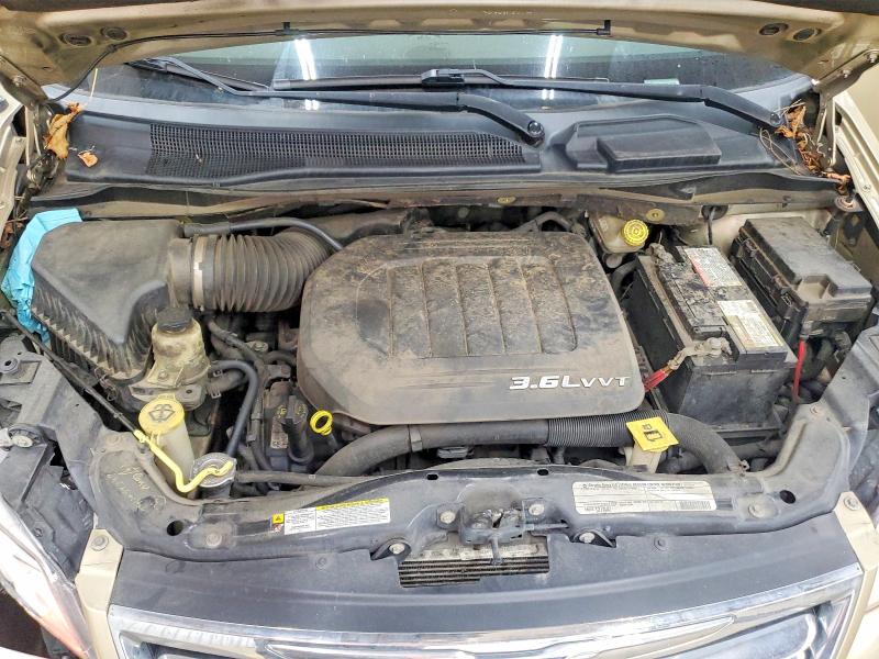 58007376 :رقم المزاد ، 2A4RR8DG4BR688090 vin ، 2011 Chrysler Town & Country مزاد بيع