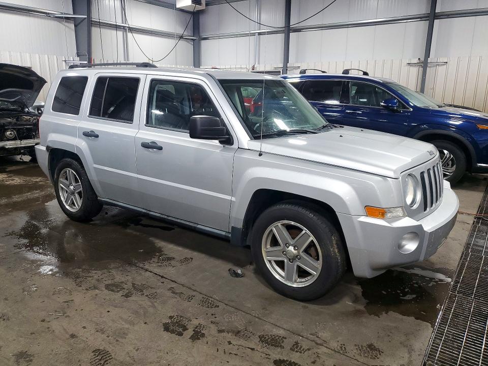 2008 Jeep Patriot მანქანა იყიდება აუქციონზე, vin: 1J8FT28W78D574128, აუქციონის ნომერი: 56012536