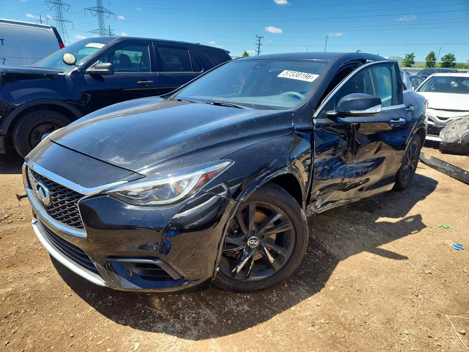 57330196 :رقم المزاد ، SJKCH5CP8HA033259 vin ، 2017 Infiniti Qx30 مزاد بيع