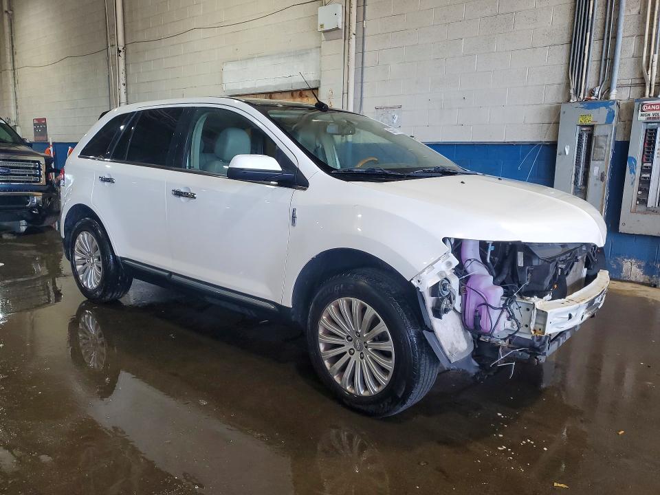 55561176 :رقم المزاد ، 2LMDJ6JK3DBL12397 vin ، 2013 Lincoln Mkx مزاد بيع