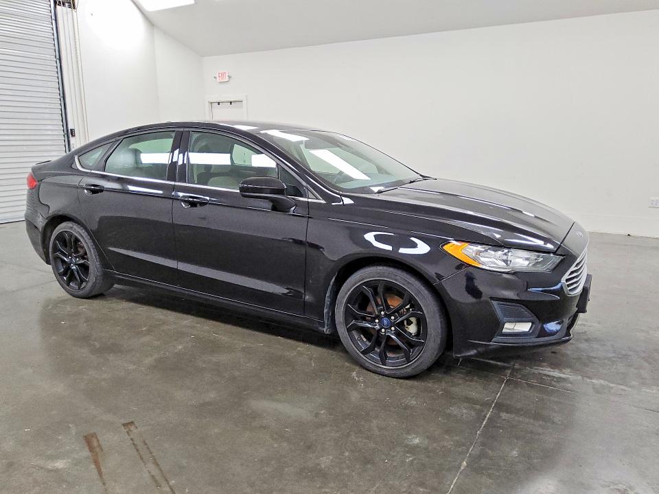 Продажа на аукционе авто 2019 Ford Fusion, vin: 3FA6P0HD6KR147915, номер лота: 53931556
