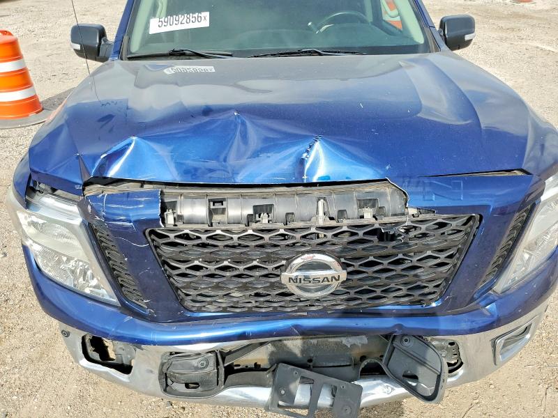 59092856 :رقم المزاد ، 1N6AA1E6XKN530483 vin ، 2019 Nissan Titan مزاد بيع